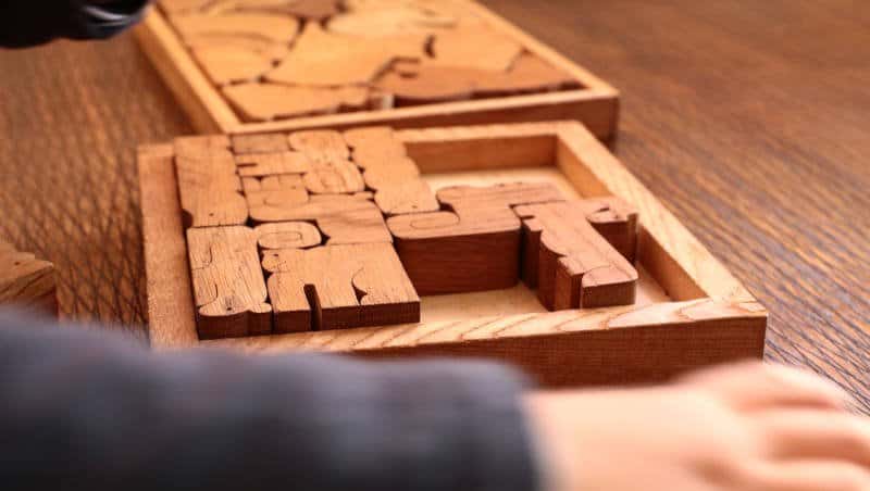 Kids solving puzzles