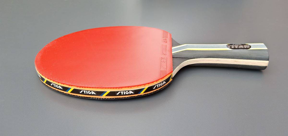 Stiga Titan red rubber side